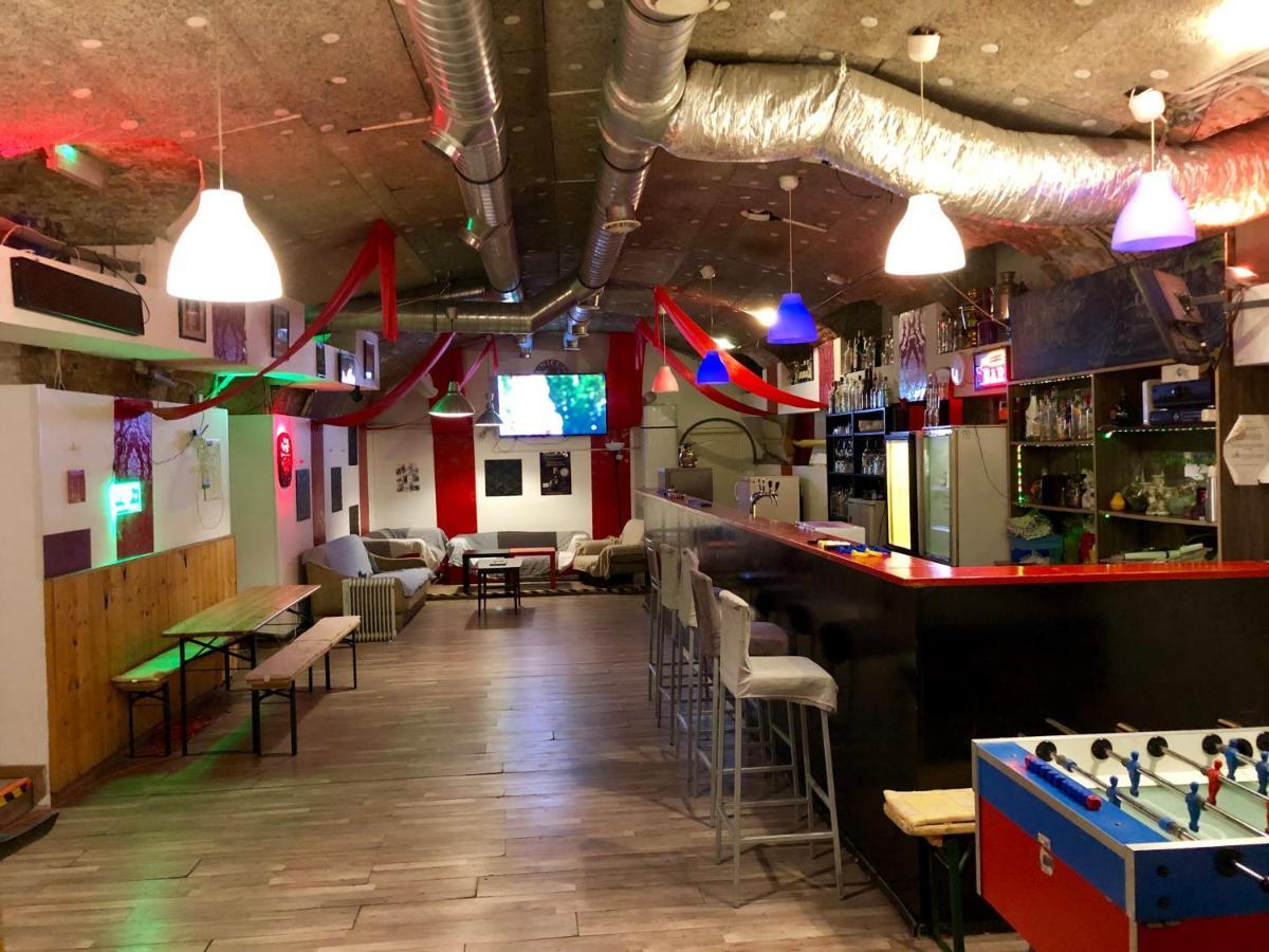 Whole Basement Former Pub For Stag Do, Bachelor House Party Flat Budapest Ngoại thất bức ảnh