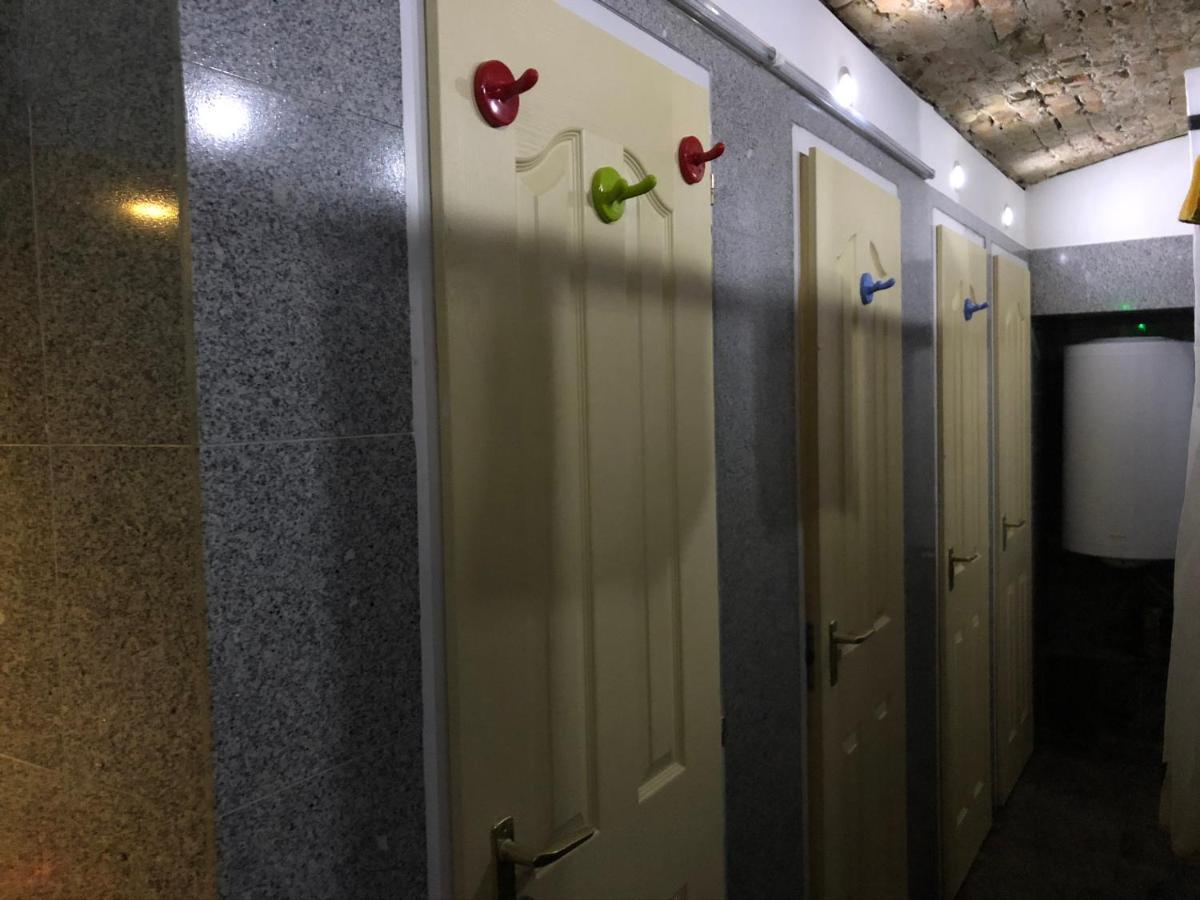 Whole Basement Former Pub For Stag Do, Bachelor House Party Flat Budapest Ngoại thất bức ảnh
