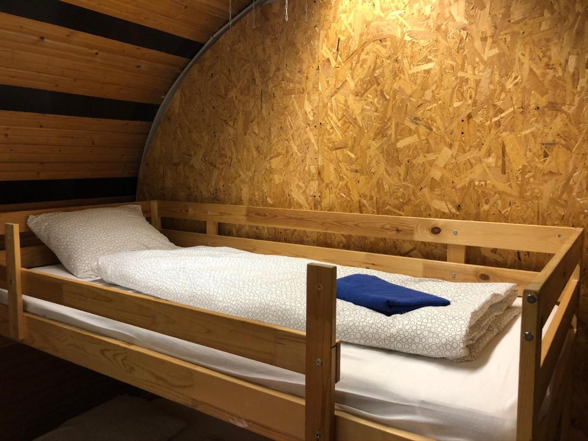 Whole Basement Former Pub For Stag Do, Bachelor House Party Flat Budapest Ngoại thất bức ảnh
