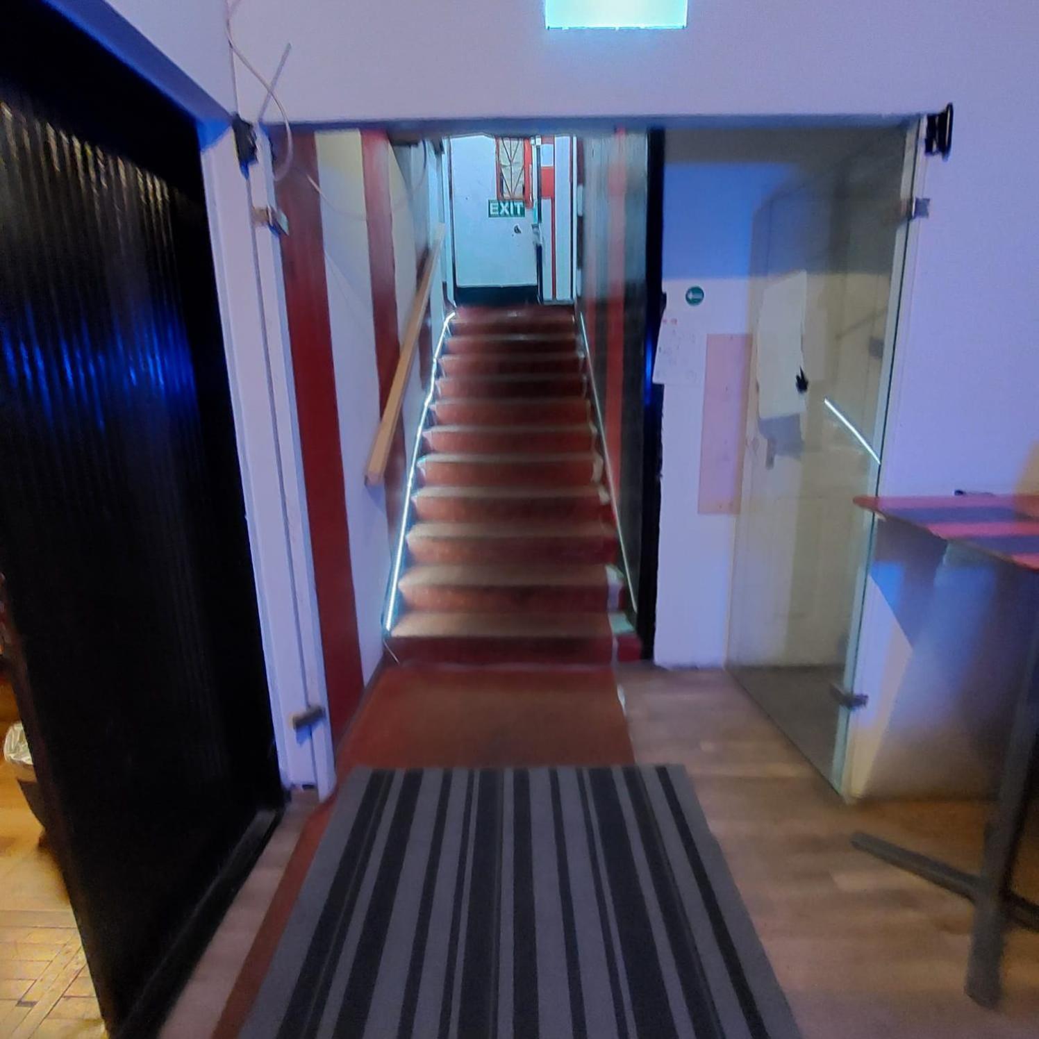 Whole Basement Former Pub For Stag Do, Bachelor House Party Flat Budapest Ngoại thất bức ảnh